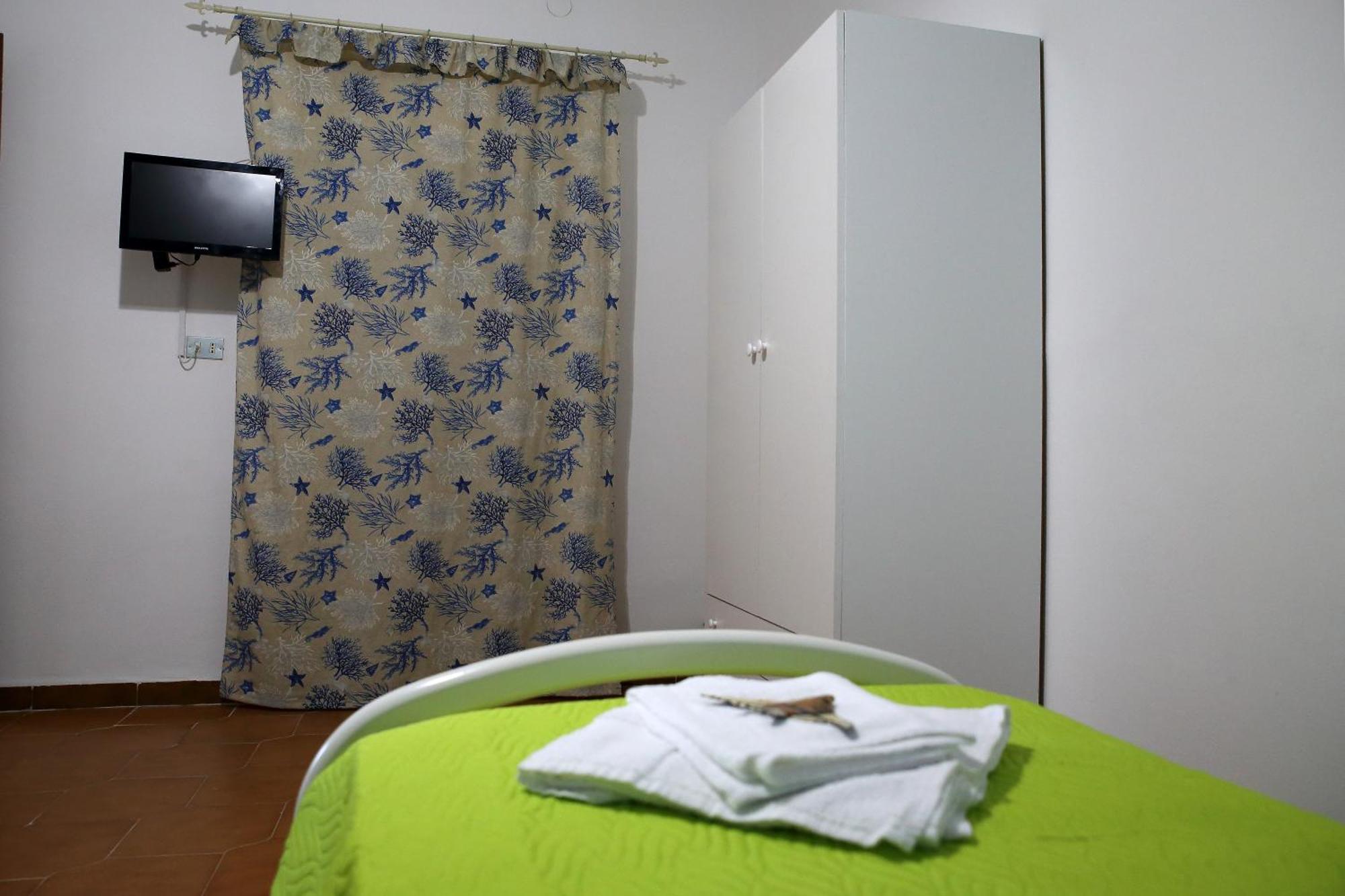 ליקאטה Villa Yellow House חדר תמונה
